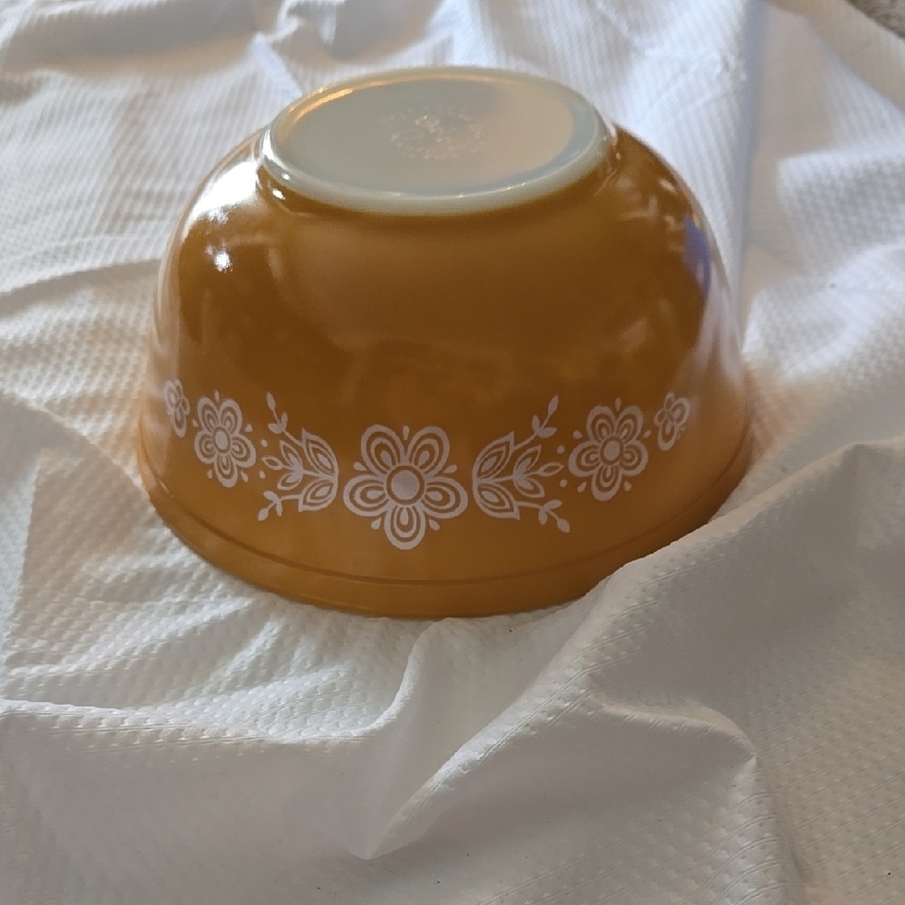 Vintage Floral Yellow Bowl